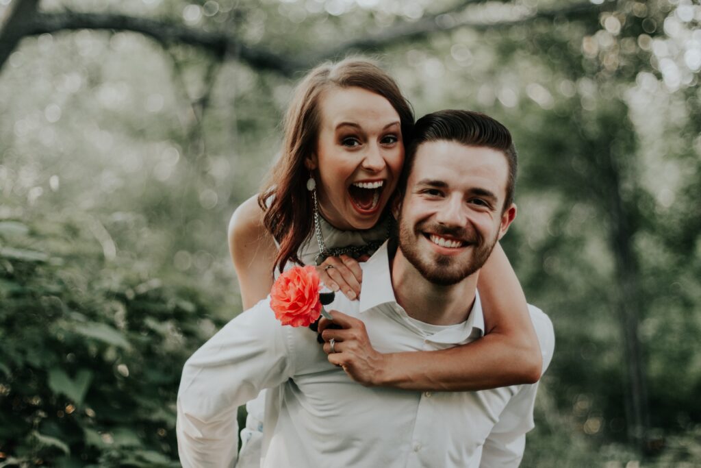 Happy guide to engagement flowers