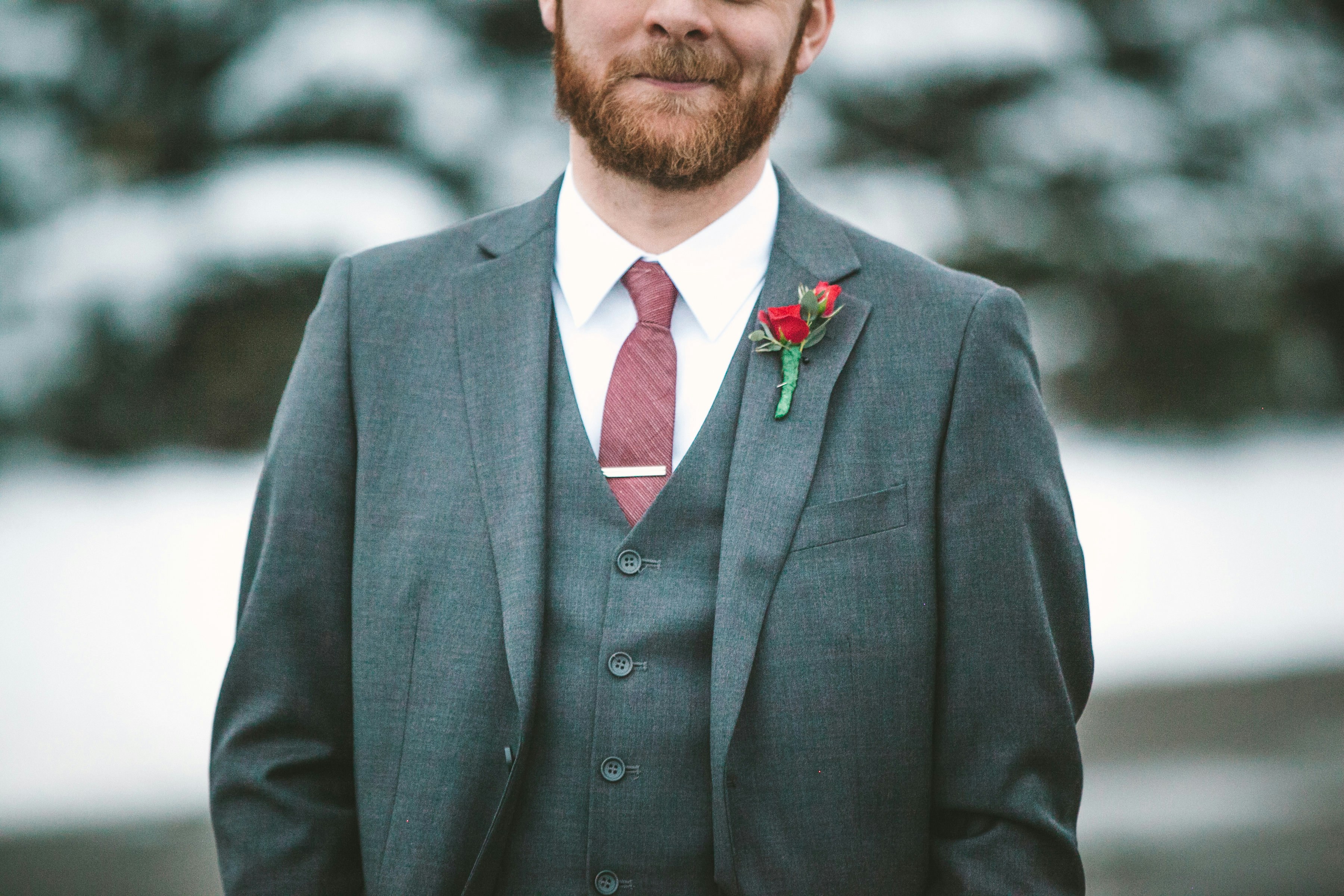 heather miller l0tUcB6kyNA unsplash image on Your Guide to Calgary Wedding Personal Flowers (2025/26)
